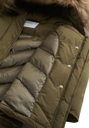 Giubbino bambina Woolrich kids Luxury Arctic Raccoon Parka verde in tessuto Urban Touch