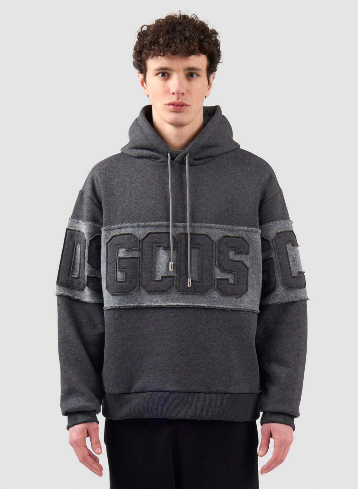 Felpa con Cappuccio GCDS Band Logo Patch Uomo Antracite Grigio - Vista frontale