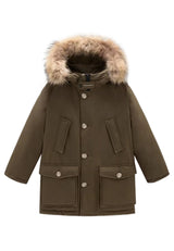 Giubbino bambino Woolrich kids Arctic Detachable Fur Parka verde in tessuto Ramar