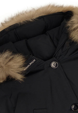 Giubbino bambina Woolrich kids Arctic Raccoon Parka nero in tessuto Ramar Cloth | ViaMonte Shop