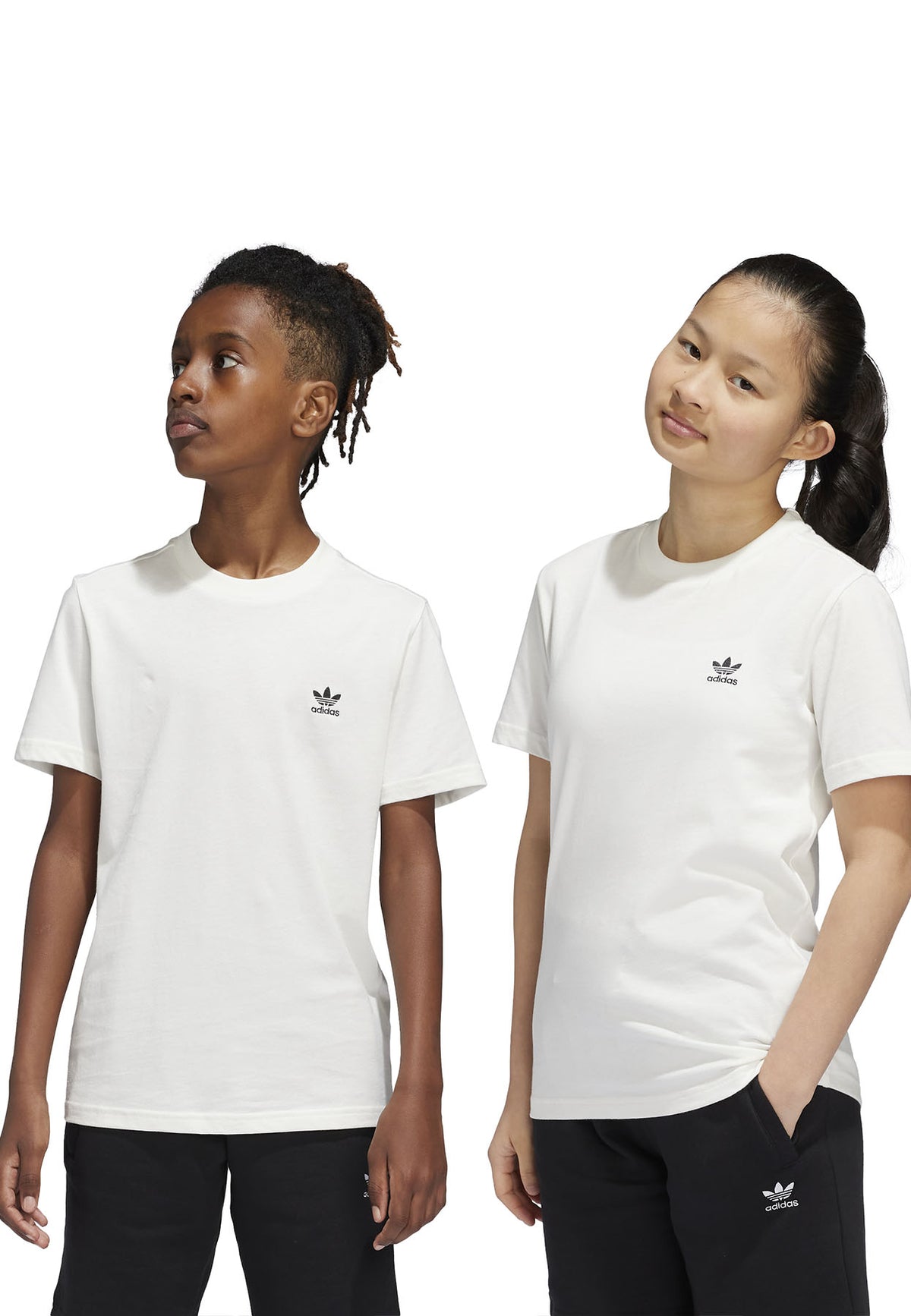 T-shirt bambino Adidas bianca in cotone | ViaMonte Shop